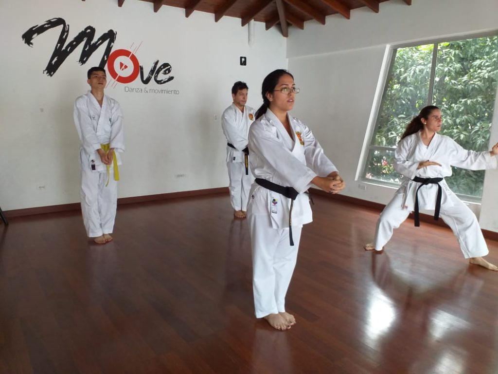 clases de karate en Laureles Medellín